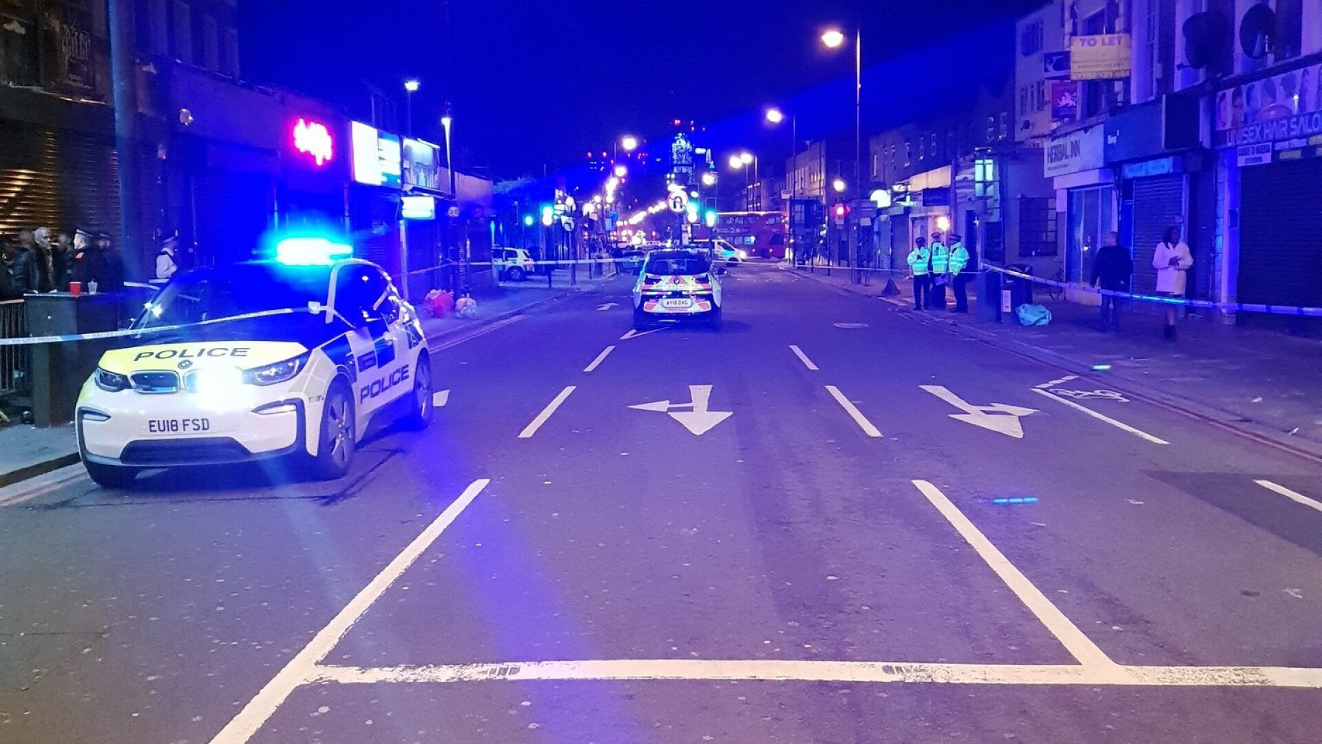 O femeie a fost împuşcată într-un club din Londra în noaptea de Anul Nou