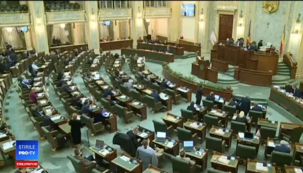 Iohannis a trimis spre reexaminare Legea pentru modificarea și completarea Legii educației