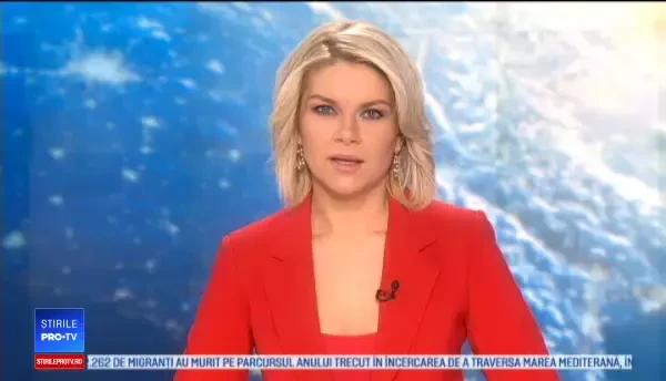 Un cățel s-a aventurat pe un lac îngheţat şi a rămas blocat. Cum a fost salvat