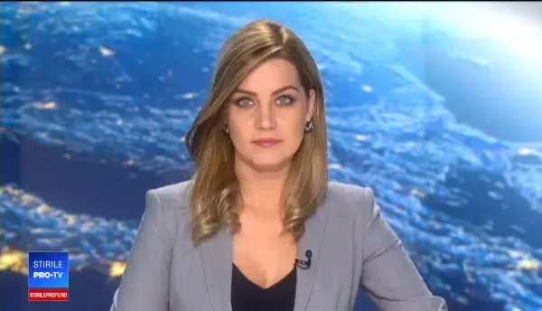 Căprioară salvată dintr-o groapă cu noroi de pompierii din Timiş