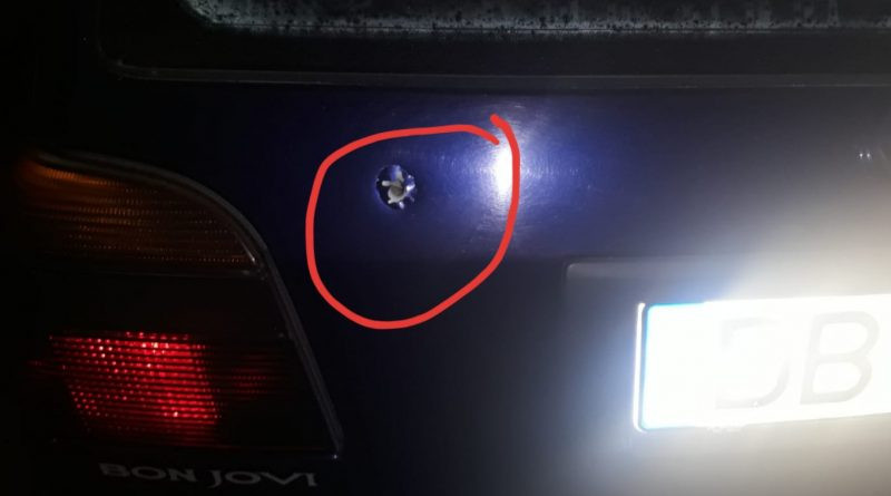 Polițiștii au tras într-o mașină care nu a oprit în Dâmbovița. Fapta comisă de șofer