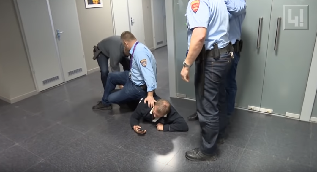VIDEO. Parlamentar al opoziției din Ungaria, brutalizat de bodyguarzii televiziunii publice