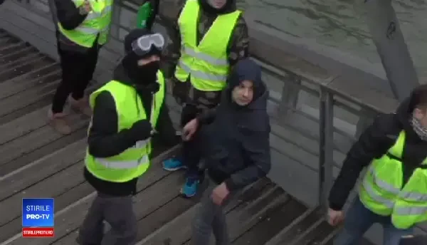 Noi violențe în Paris: Episodul 8 al Vestelor Galbene