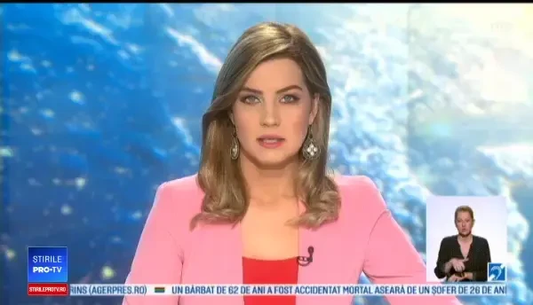 Șofer rănit grav, după ce a fost lovit de un tren pe care nu l-a văzut din cauza ninsorii