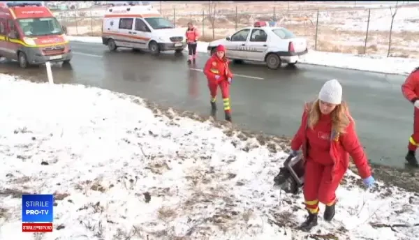 Muncitori, găsiți inconștienți în subsolul unei vile. Doar unul a putut fi salvat