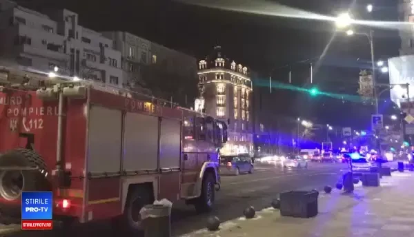 Un bărbat a murit, după ce s-a aruncat de la un etaj al hotelului Intercontinental