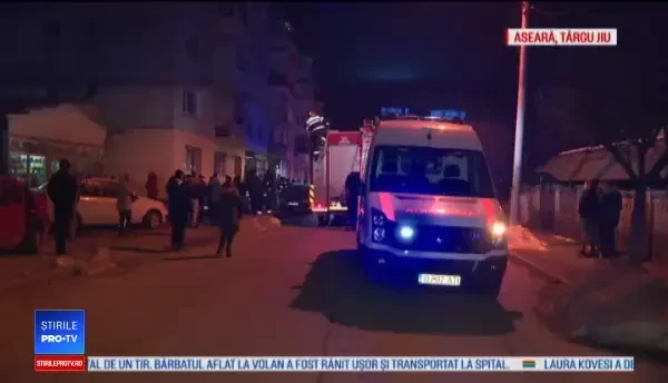 Un bărbat a murit într-un incendiu care ar fi fost provocat de iubita lui, cu probleme psihice