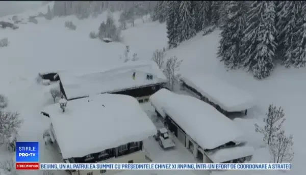 Ger în Europa. Zăpadă de 3 metri în Austria, aflată sub cod roșu de ninsori