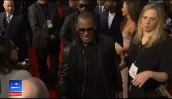 R. Kelly, acuzat de abuzuri sexuale și fizice de mai multe femei într-un documentar exploziv