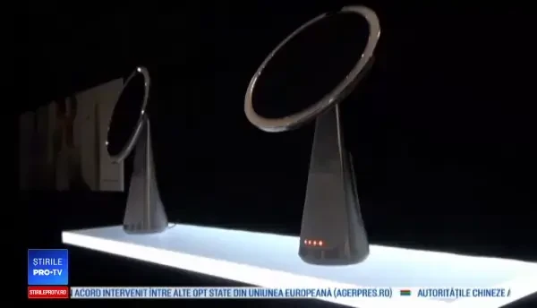 iLikeIT. Cele mai ciudate produse de la CES 2019: oglinda cu boxă și litiera cu bluetooth