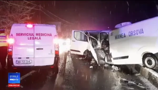 4 morţi în accidente în lanţ, în Mehedinţi. "Şoferul era foarte, foarte încarcerat"