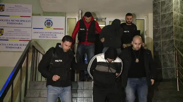Al patrulea hoţ implicat în jaful din Timiş a fost prins. Prada uriaşă cu care fugise