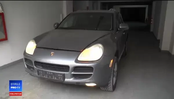 Fiscul a scos la licitaţie mașini de lux confiscate de la datornici. Cât costă un Porsche