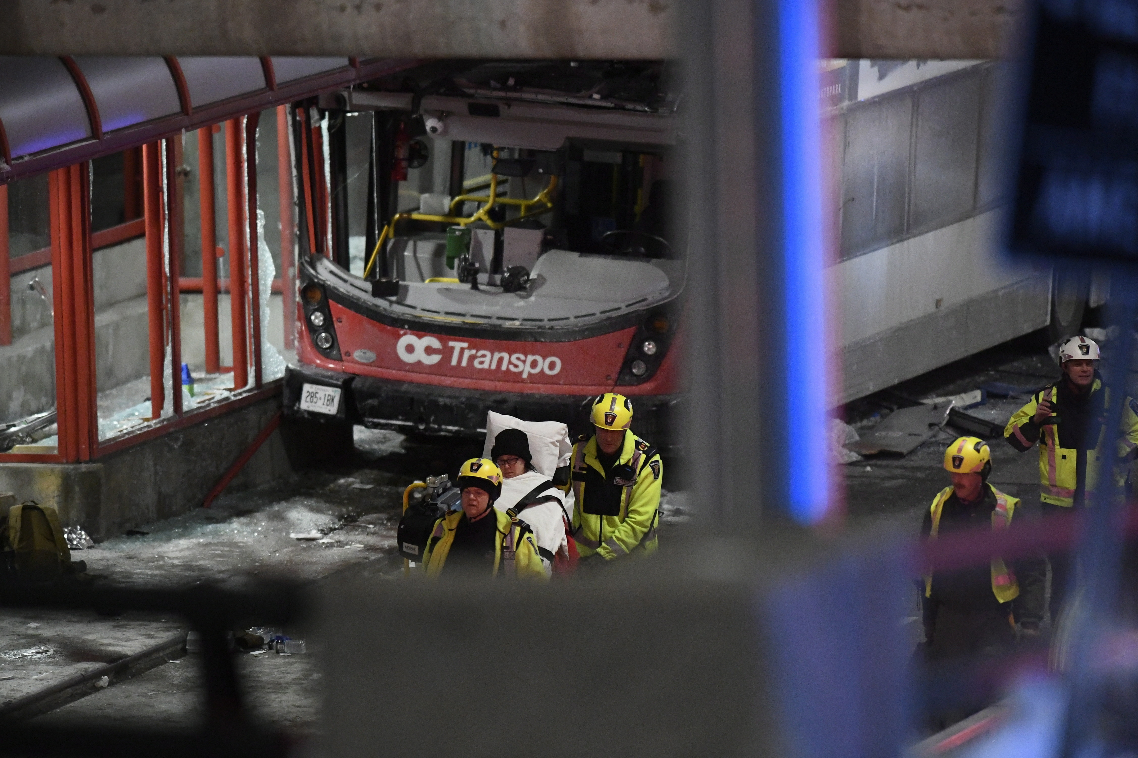 Accident grav de autobuz, în capitala Canadei. Sunt 3 morți și 23 de răniți