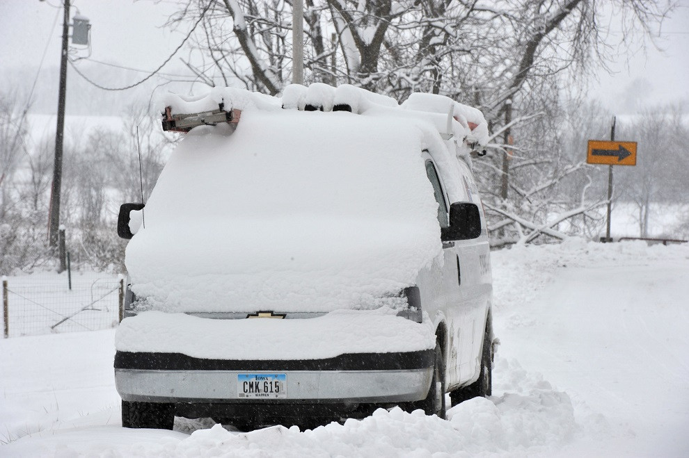Furtună de zăpadă devastatoare, în centrul Statelor Unite. 5 oameni au murit