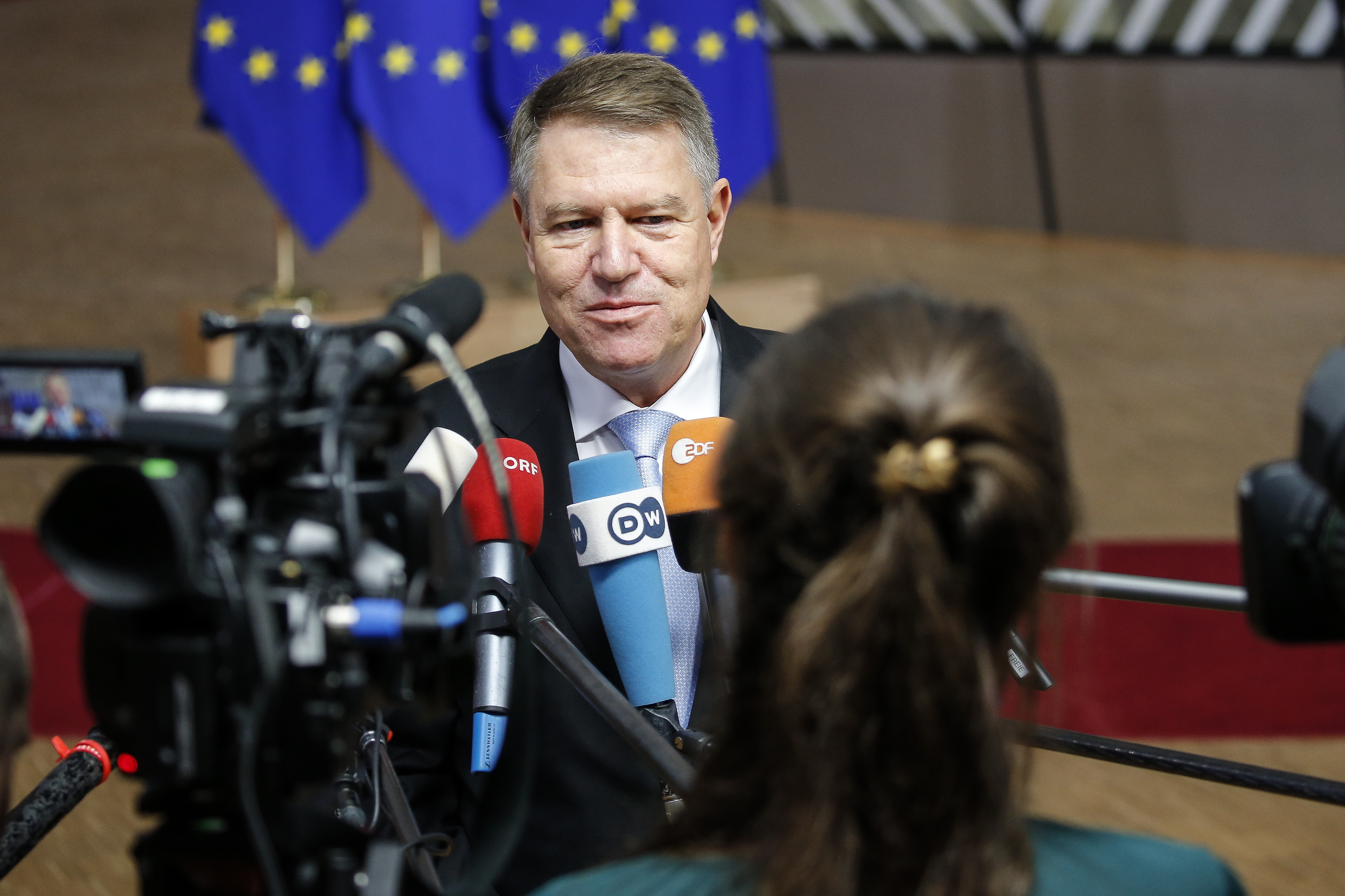 Administraţia prezidenţială: România nu are încă buget din cauza incapacităţii Guvernului