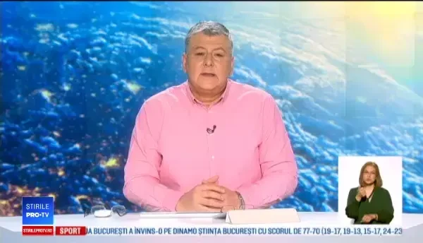 Trei case au luat foc în Ploieşti, într-un cartier fără hidranţi