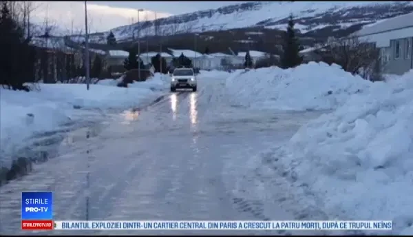 Aurora boreală, un pericol pentru turiști. Ajung să își piardă viața pe șoselele islandeze