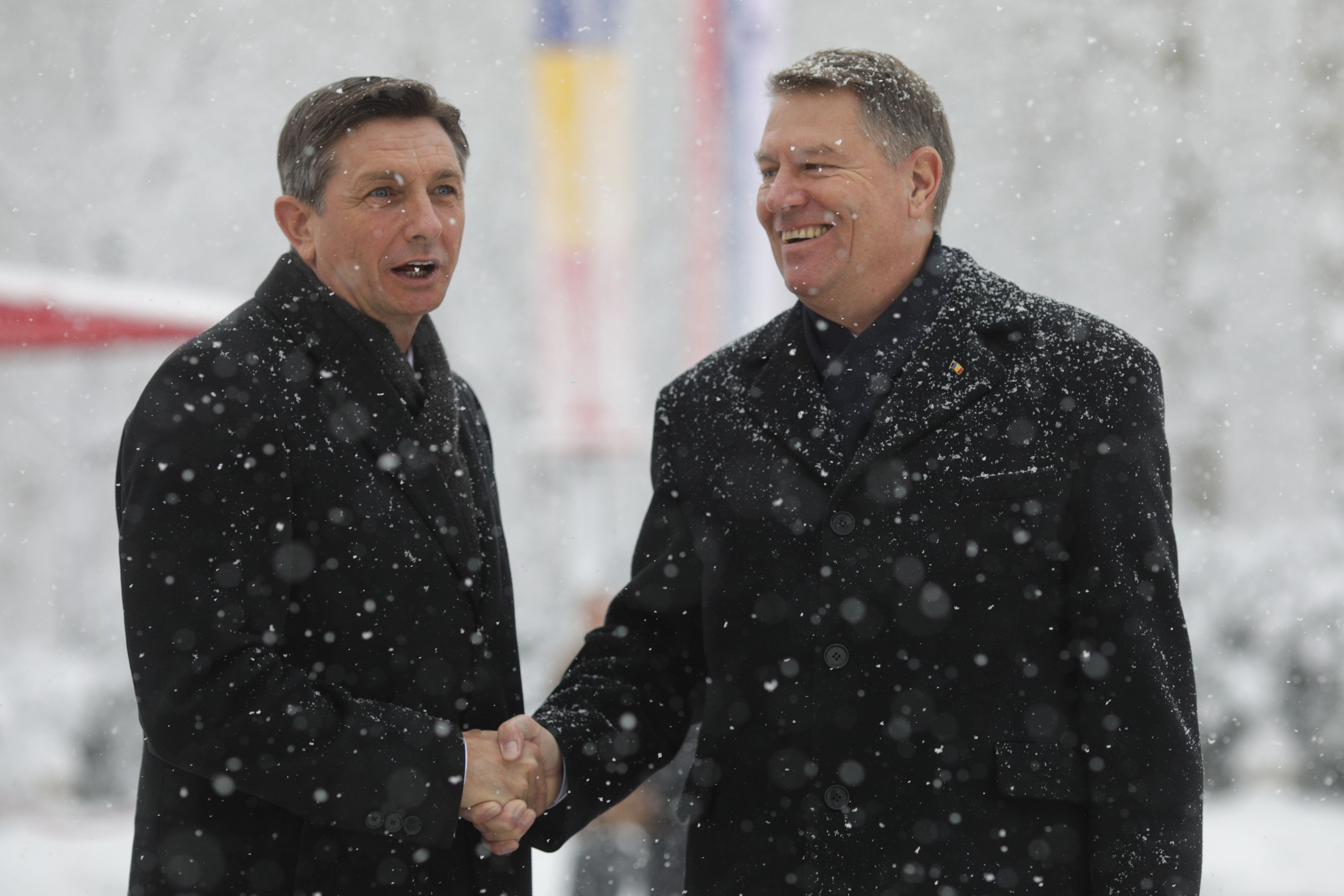 Onoruri militare la Cotroceni pentru preşedintele Sloveniei: ”Vă aşteptăm cu puţină zăpadă”