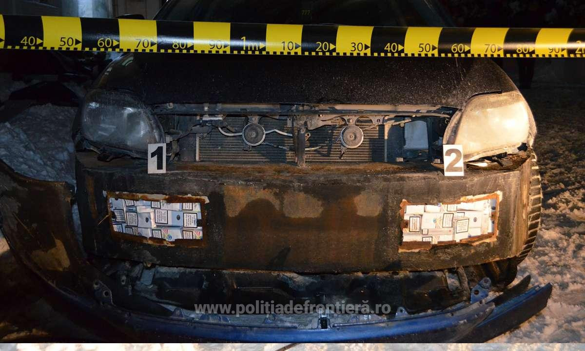 Maşină "scobită" pentru a ascunde ţigări în ea. Cum şi-au dat seama poliţiştii