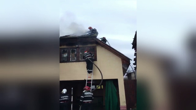 Incendiu la un centru de plasament din Oradea. Ce s-a întâmplat cu copiii