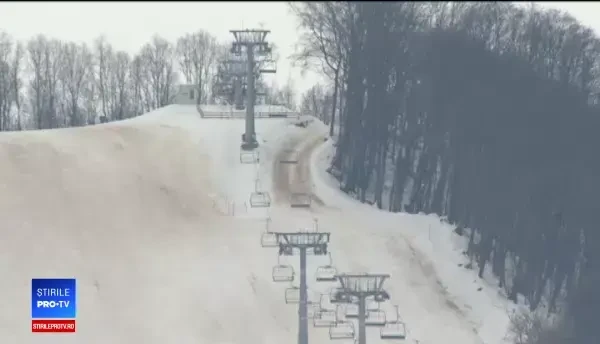 Doar opt zile a fost deschisă anul acesta pârtia Cocoș. Cât a încasat primăria