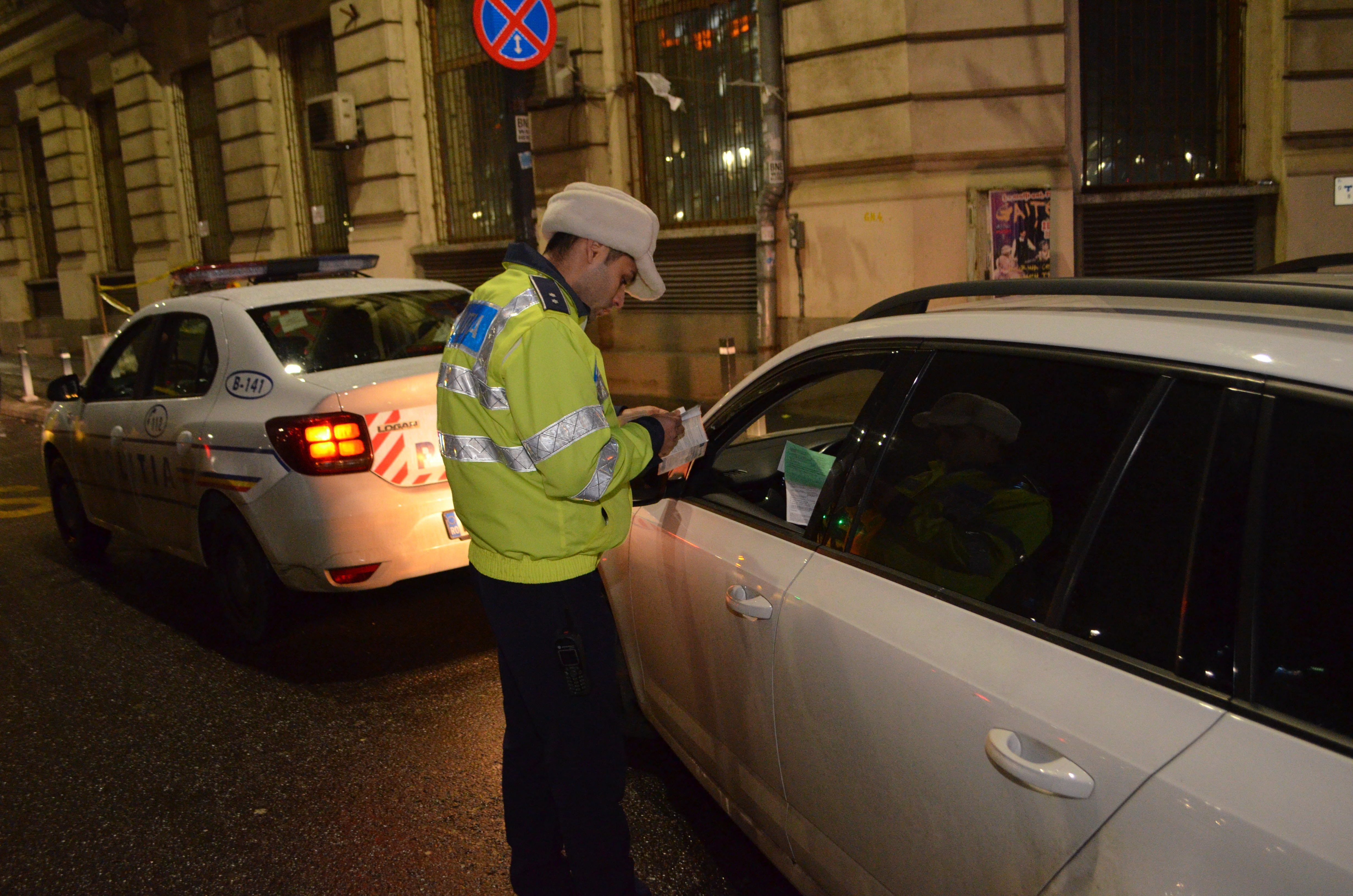 Controale și amenzi la taximetriști. Un șofer a fost prins băut la volan