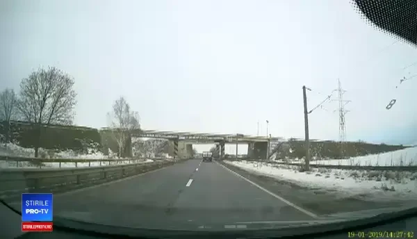 La un pas de o tragedie în Brașov. Scenele surprinse de un șofer cu o cameră de bord