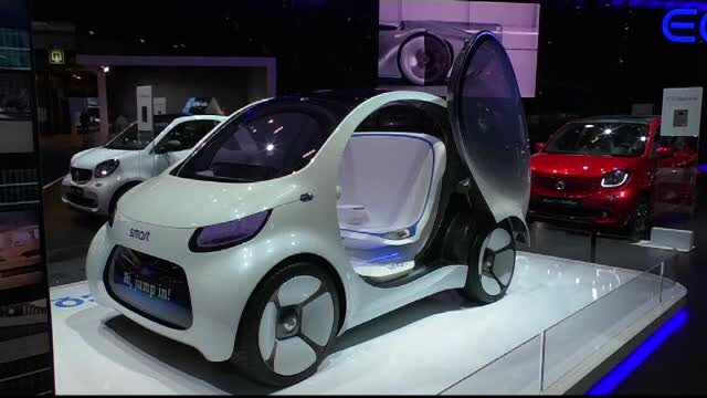 Mașini electrice care îți știu numele, la salonul auto de la Bruxelles