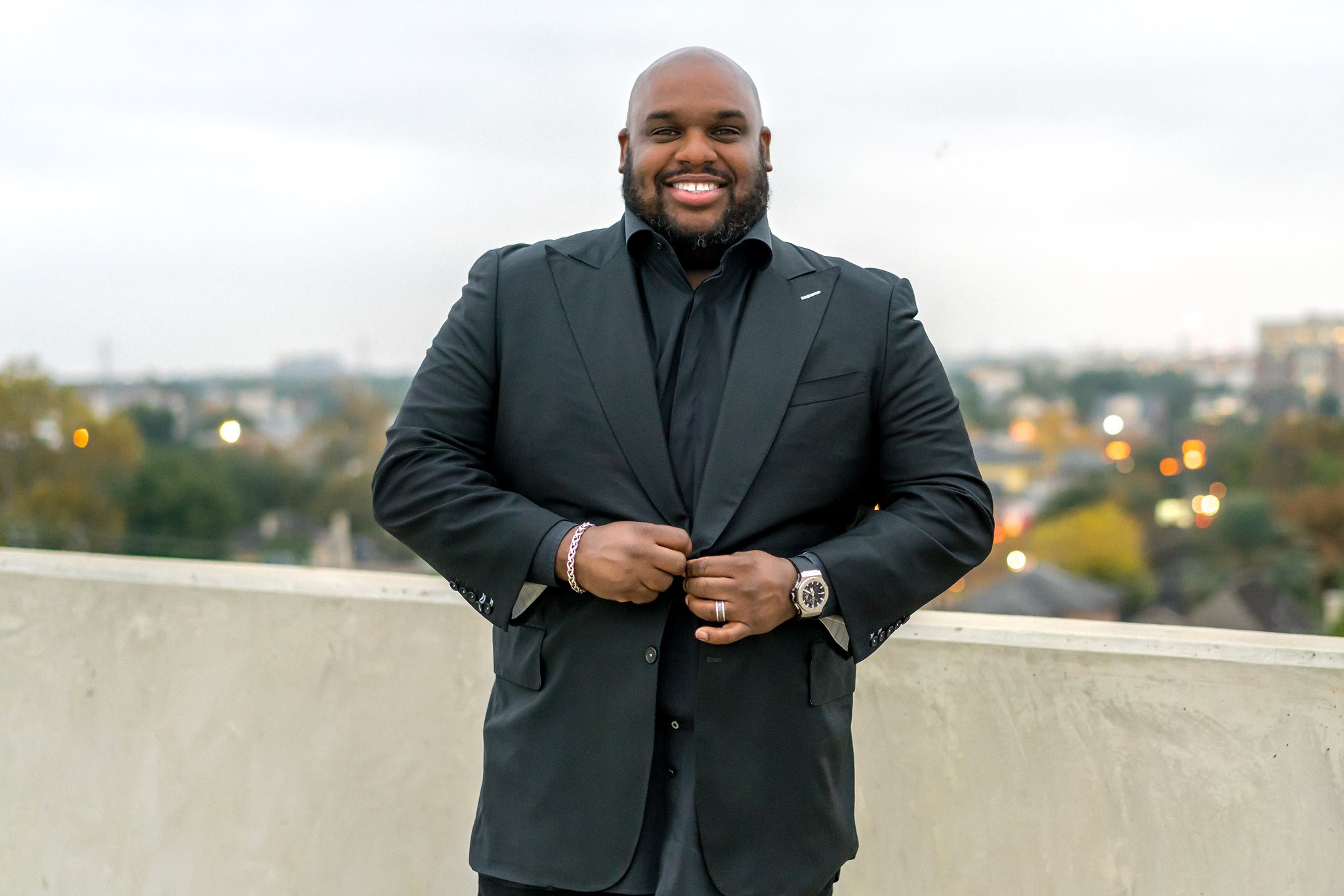 Pastorul care trăiește ca un magnat. I-a cumpărat soției un Lamborghini de 200.000 $