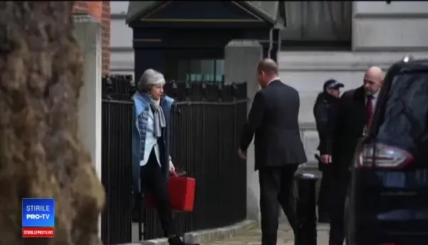 Theresa May prezintă azi, în faţa deputaţilor, un nou plan pentru ieşirea din UE