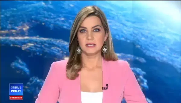 Țigări de 78.000 de lei, confiscate de polițiști. Pachetele erau ascunse în bara mașinii