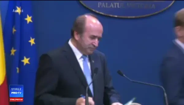 Pe cine va salva OUG lui Tudorel Toader. Analiști: ”Face parte dintr-o strategie”