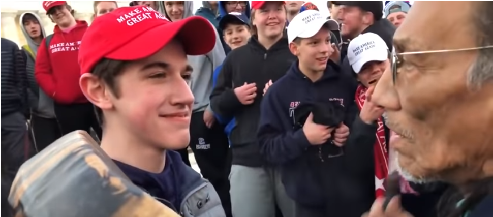 Adevărul despre clipul care a înfuriat SUA:”Cum să fie pace când e un nebun la Casa Albă?”