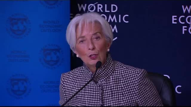 Avertisment FMI: Economia încetinește rapid din cauza BREXIT și a crizei din Franța