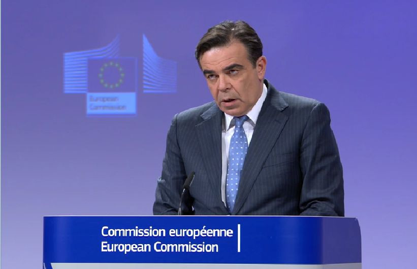 Comisia Europeană, după OUG anunțată de Toader: ”Evitați alți pași înapoi”. VIDEO