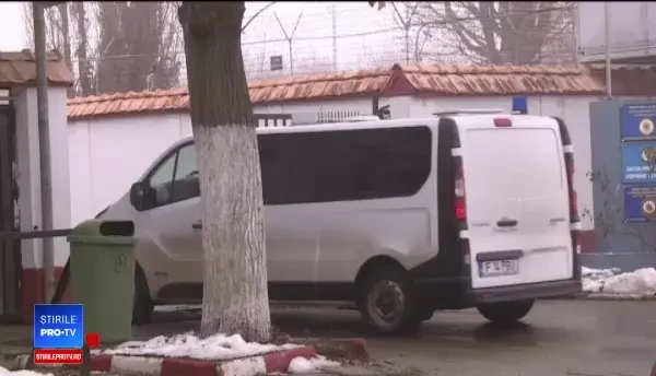 Cum a început povestea de dragoste dintre comisarul-șef Veronica și interlopul Crocodilu