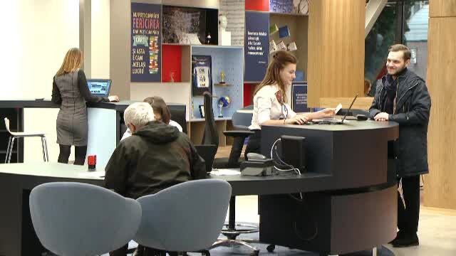 ”Investește în tine”. Ce au făcut tinerii care au luat creditul de 60.000 lei fără dobândă