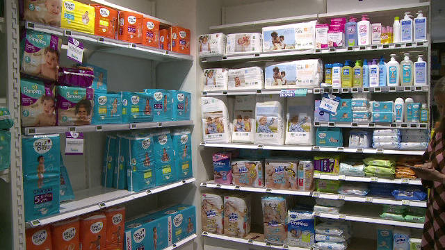 Scandalul scutecelor toxice. Guvernul francez le dă un ultimatum producătorilor