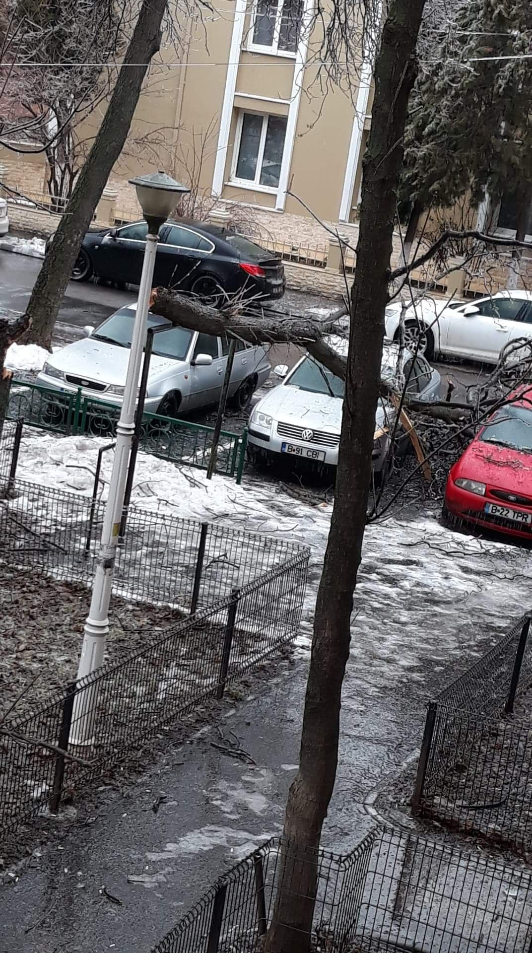 incidente iarna bucuresti