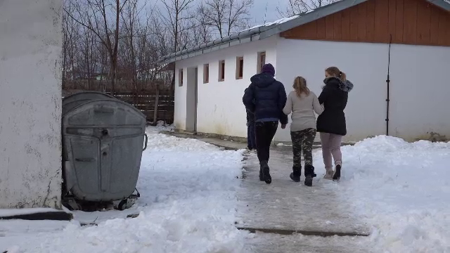 Primarul care a construit un WC de 87.000 euro, pe 3 ETAJE. De ce nu poate fi folosit