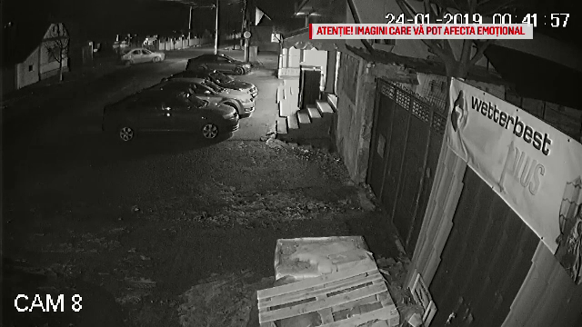 După ce a dat o spargere, un grup de hoți a provocat un accident. Scenele surprinse