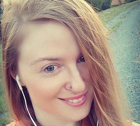 Cosmarul unei tinere violate de bărbatul "visurilor ei" cunoscut pe Facebook