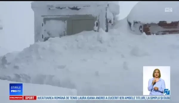 Pericol de avalanșe la munte. Pârtiile de schi din Bucegi au fost închise
