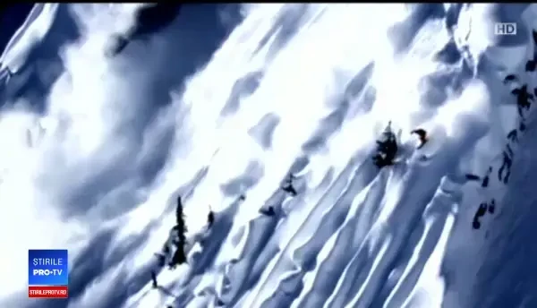Schior, la un pas să fie omorât de avalanșa pe care el a provocat-o, în Sinaia