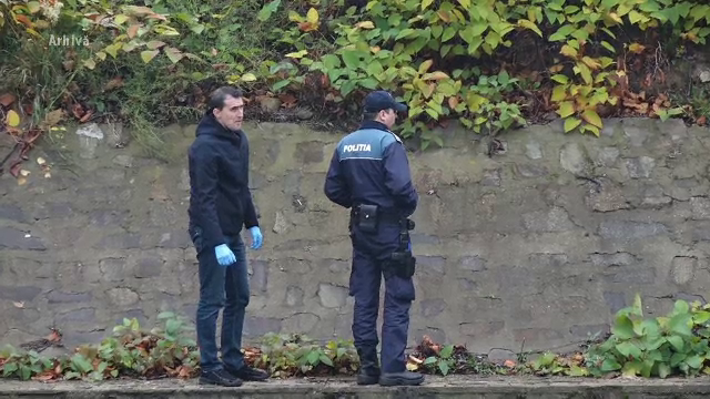 Tânăr găsit mort pe câmp, în Ilva Mică. Anchetatorii nu exclud varianta crimei