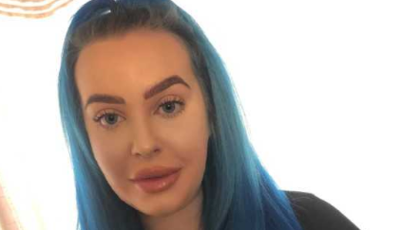 O femeie a strănutat şi a eliminat din nas un inel pe care îl credea pierdut de 12 ani. Cum a fost posibil