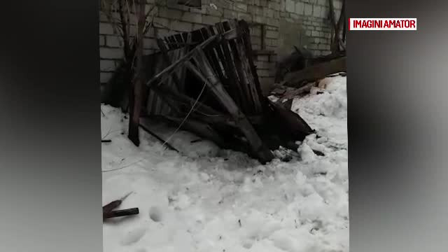 O femeie din Gorj a murit strivită, după ce o anexă s-a prăbușit peste ea