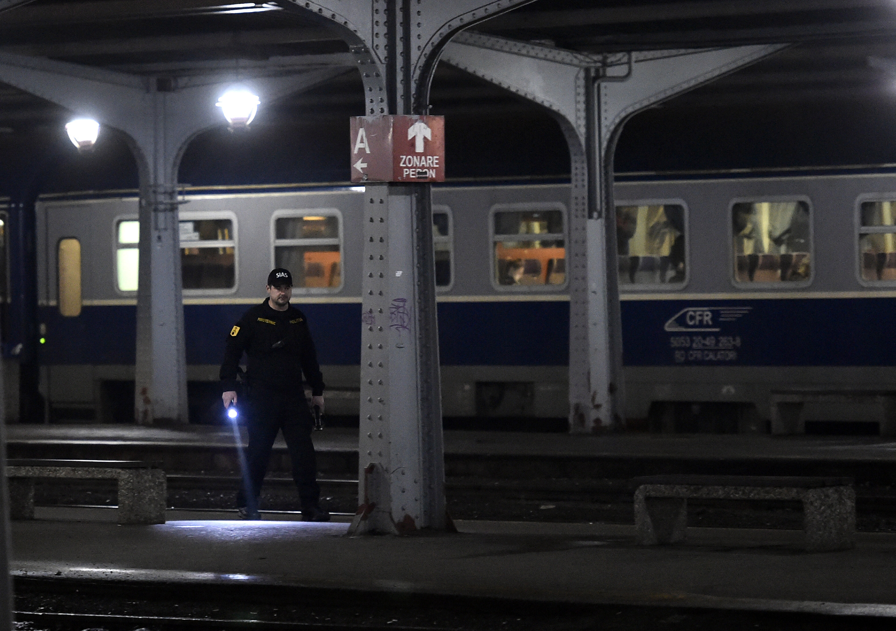 Bărbatul care dat alarma cu bombă a sunat a doua oară la 112. Explicația bulversantă oferită