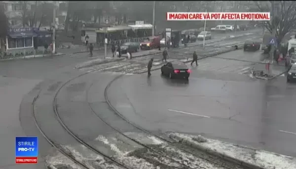 Un șofer din Galați a sărit să bată un pieton, dar a comis o mare greșeală. Ce a pățit